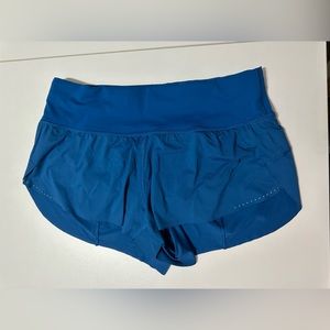 Lululemon Hotty Hot Low-Rise Short 2.5"